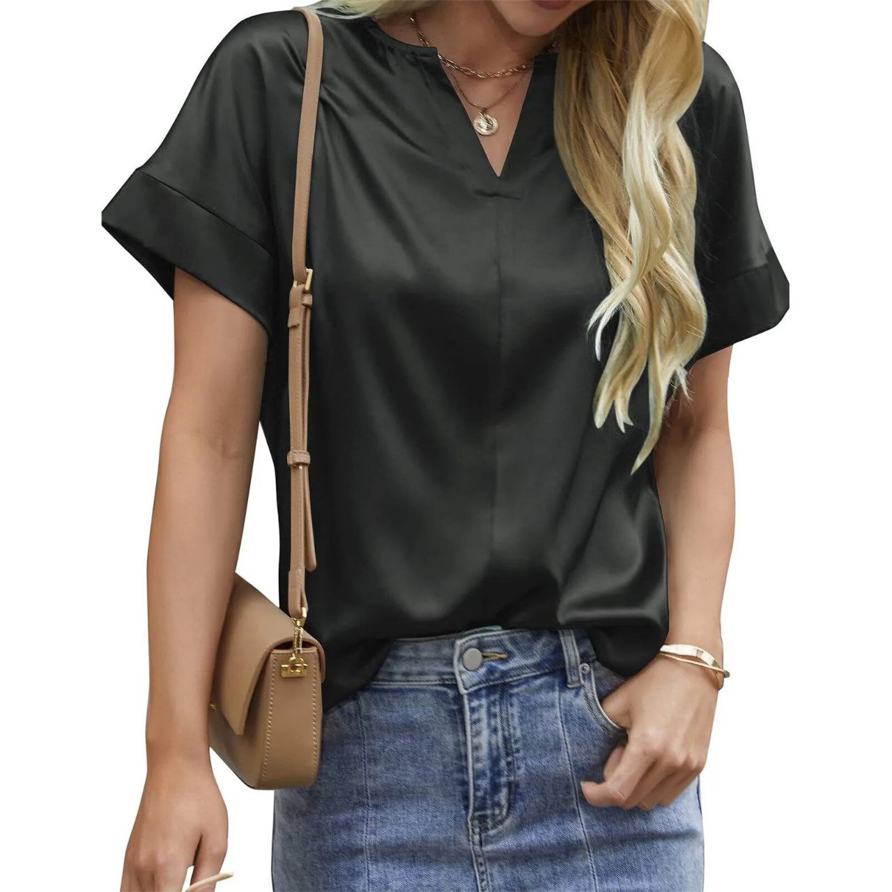 Дизайнерські патріотичні блузки